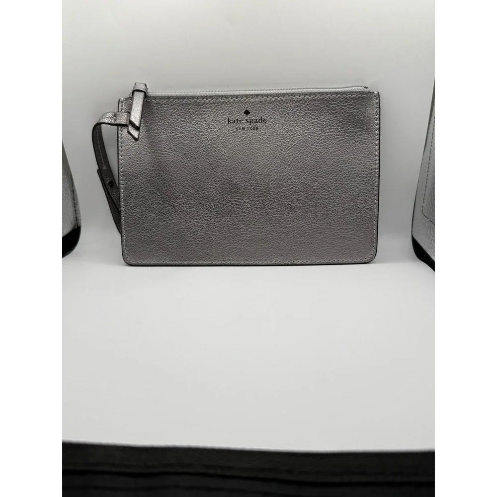 Kate Spade New York Silver Metallic Pebbled Leather Zip Wristlet Clutch Pouch